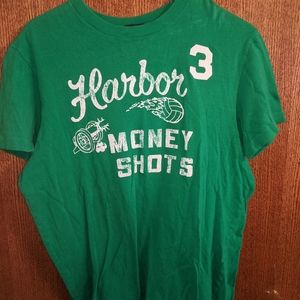 2 Abercrombie t-shirts